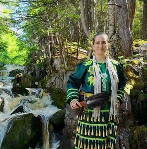 Meet your Posher, Jenna